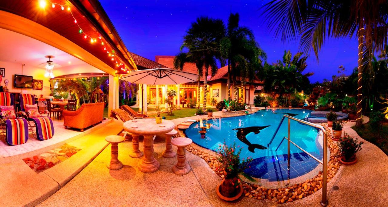 Relaxing Palm Pool Villa And Tropical Garden Bang Lamung Bagian luar foto