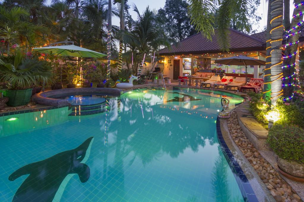 Relaxing Palm Pool Villa And Tropical Garden Bang Lamung Bagian luar foto